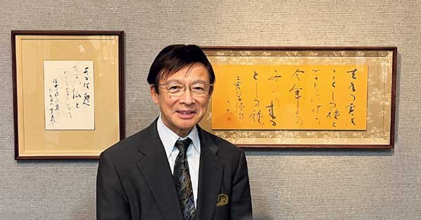 作品の前で（会場にて） — 奥宣憲