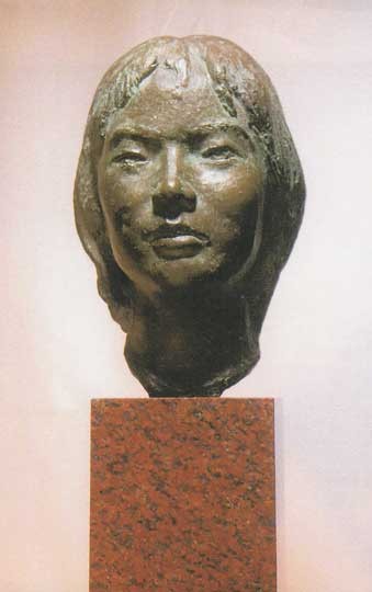 貌・女 — 横山祐三